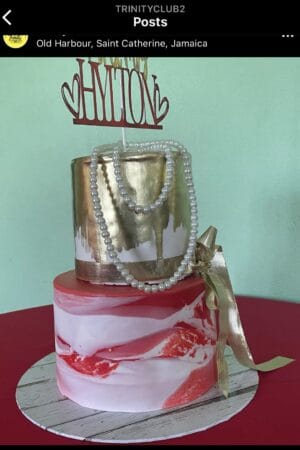 Fashionable Gold and Red Marble Wedding Cake