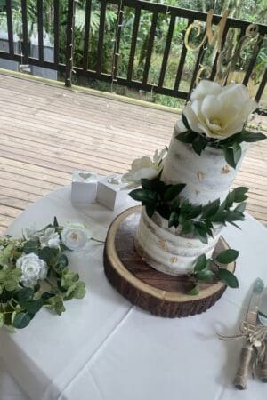 A Touch Of Nature 2 Tier Wedding Cake