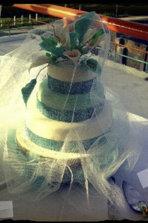 Elegant Calla Lily Adorned Wedding Cake